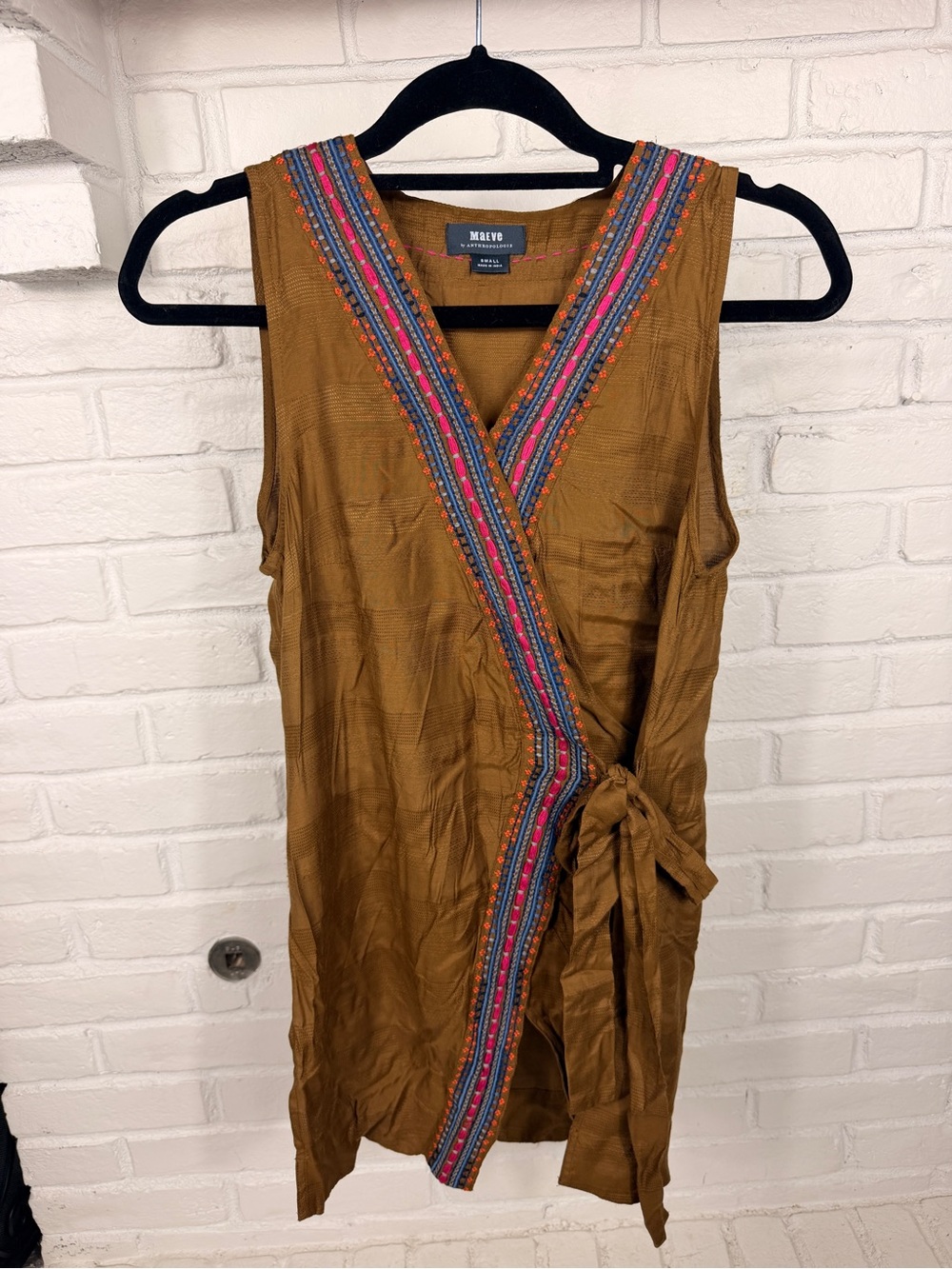 Maeve Anthropologie Wrap Blouse Small Brown Embroidered Sleeveless Boho Top